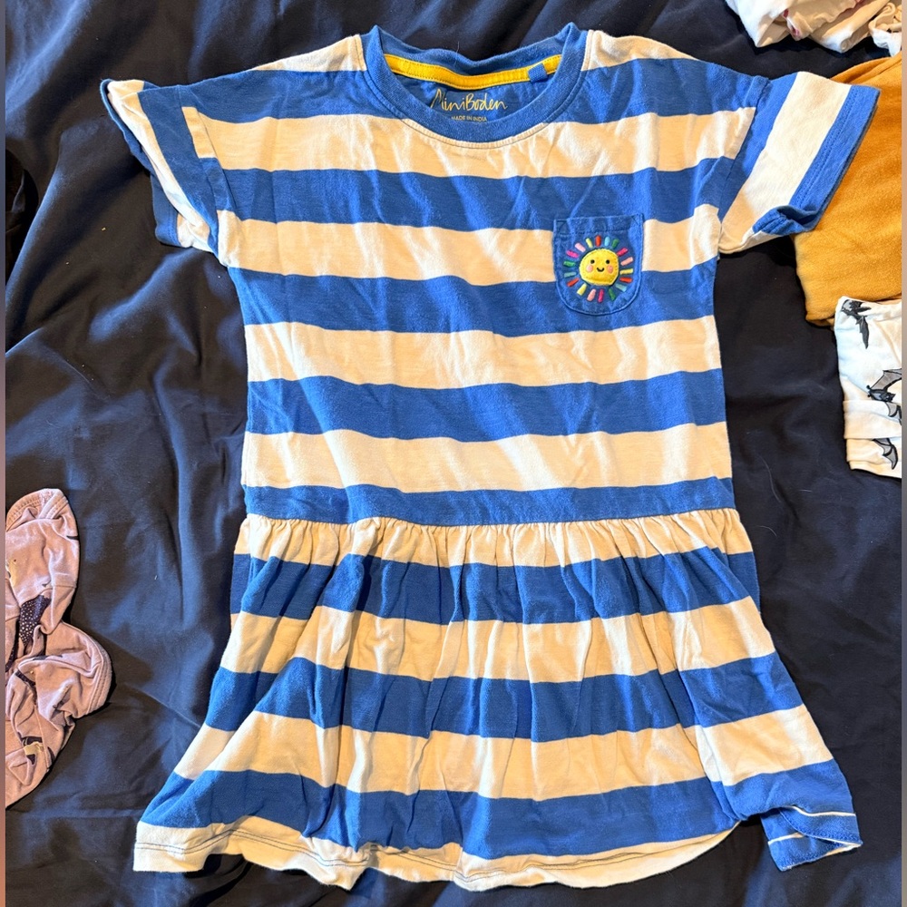 Mini Boden Blue and White Dress with Yellow sunshine pocket  - 4-5y